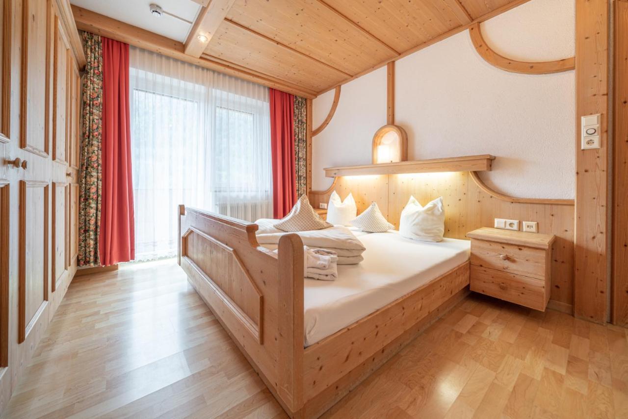 Familienhotel Replerhof Mit Kinderbetreuung Prägraten Room photo
